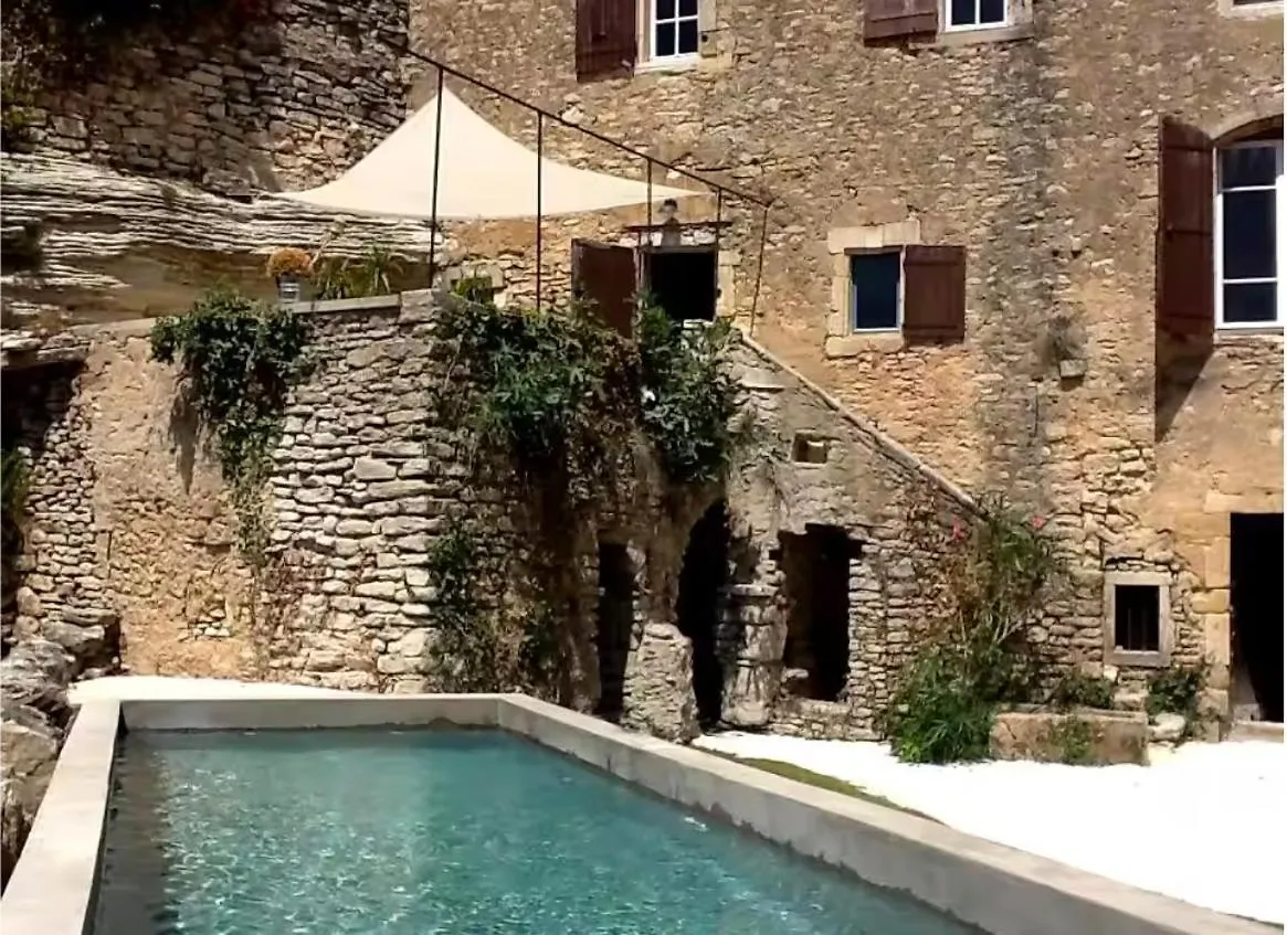 Maison D Exception Au Coeur De Goult Avec Piscine Privee Et Vue Panoramique
